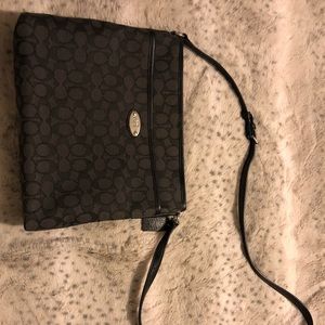 Black cross body purse